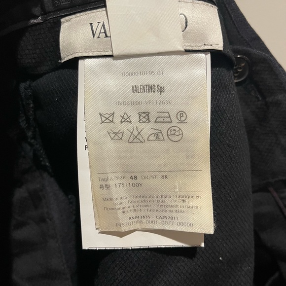 Valentino suit NAVY mint condition - Picture 12 of 12